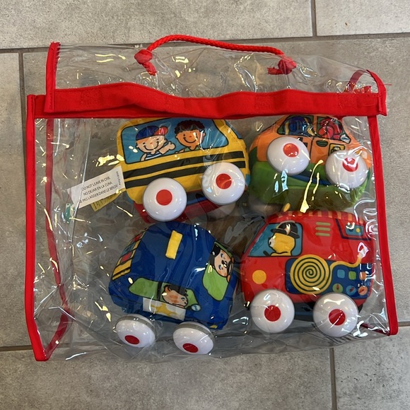 Melissa & Doug K's Pull-Back car Vehicle Set fire truck, police car, bus, taxi - Picture 2 of 5